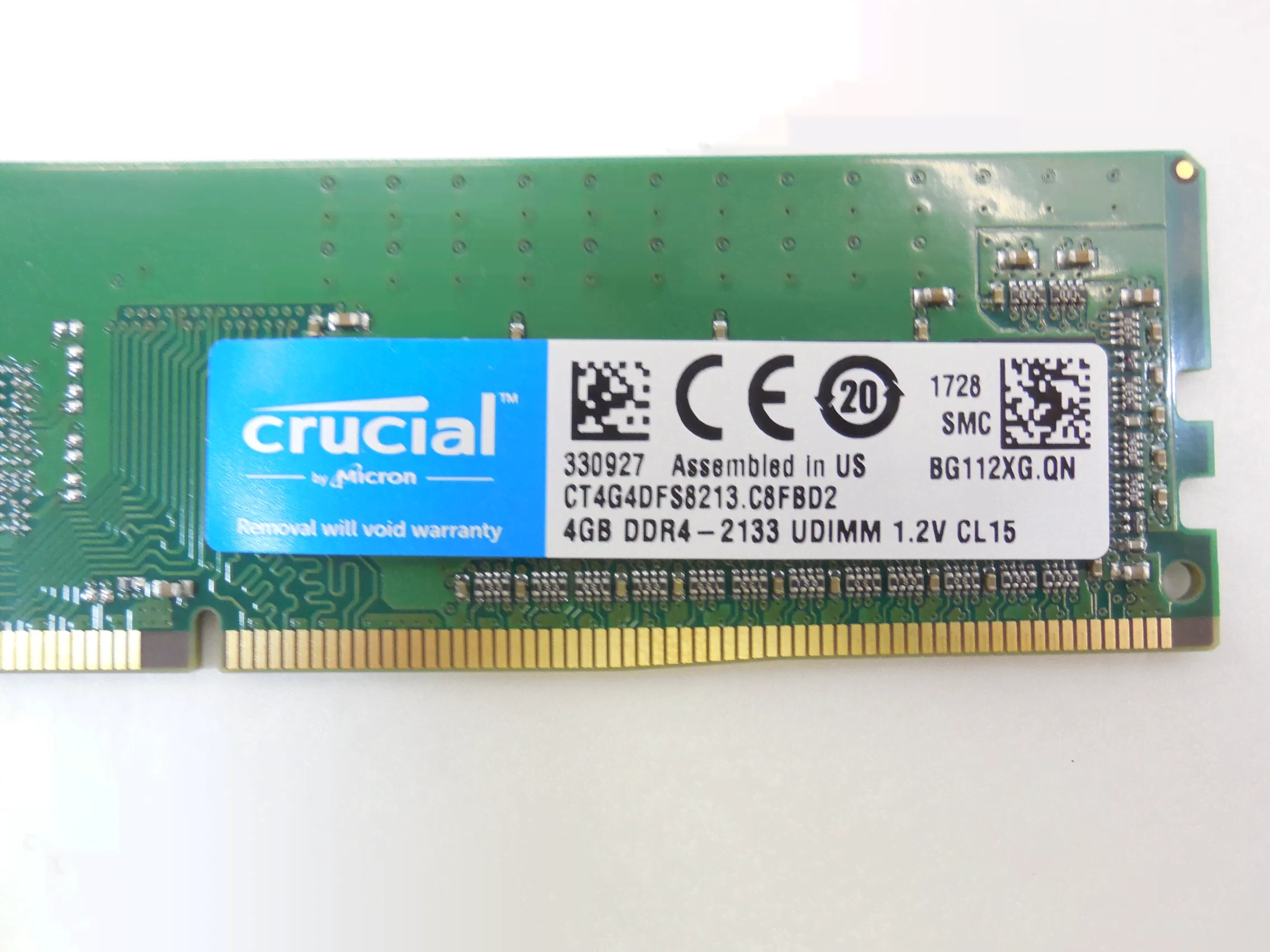 Оперативная память DDR4 4Gb Crucial