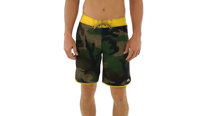 Quiksilver Men's Rock Solid Boardshort | SwimOutlet.com
