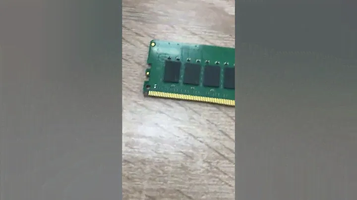 DDR4 crucial 8Gb